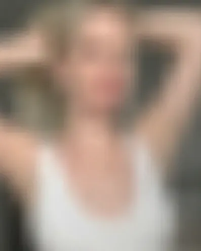 Tia, 23 Jahre — sexkontakte in Kreuzberg