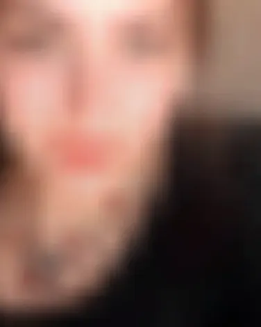 Tina, 23 Jahre — sexkontakte in Langen