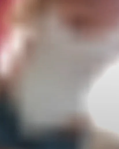 Emma, 19 Jahre — sexkontakte in Achim