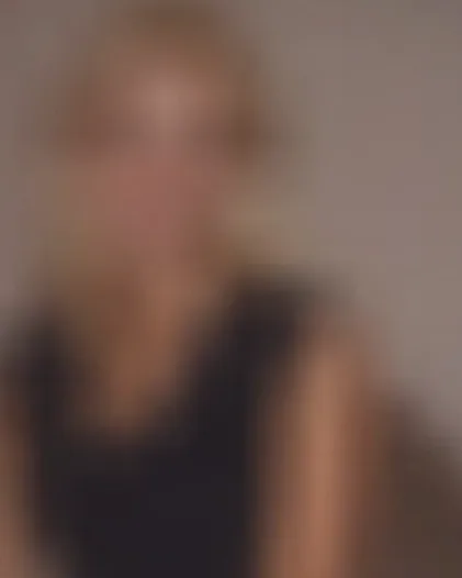 Alina, 23 Jahre — sexkontakte in Schöneberg