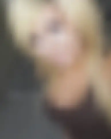 Lena, 30 Jahre — sexkontakte in Attendorn
