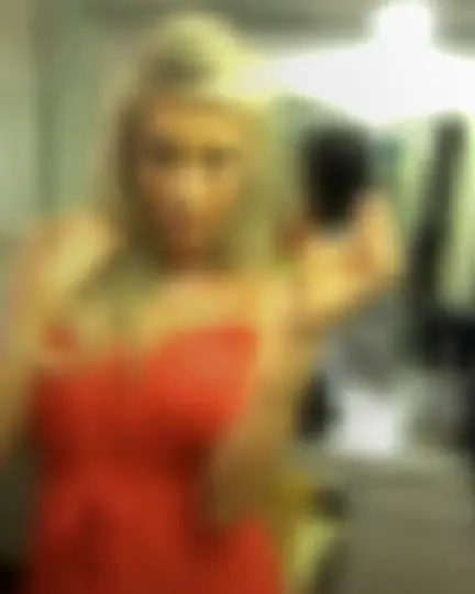 Nia, 24 Jahre — sexkontakte in Bonn