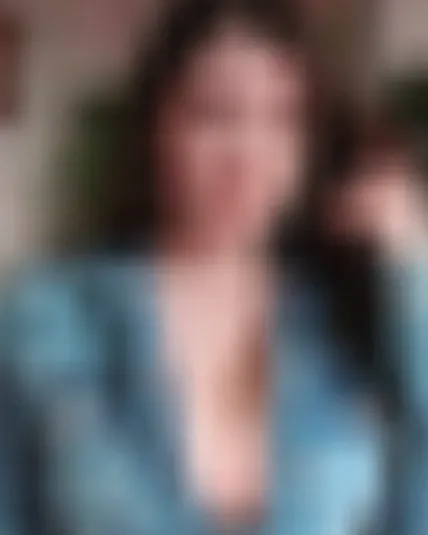 Kira, 24 Jahre — sexkontakte in Wesel